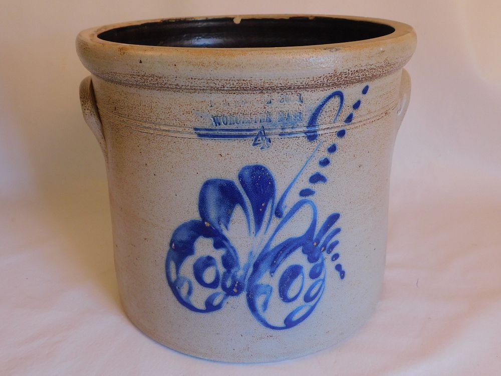 Appraisal: WORCESTER MASS CROCK Antique stoneware crock signed Worcester Mass with