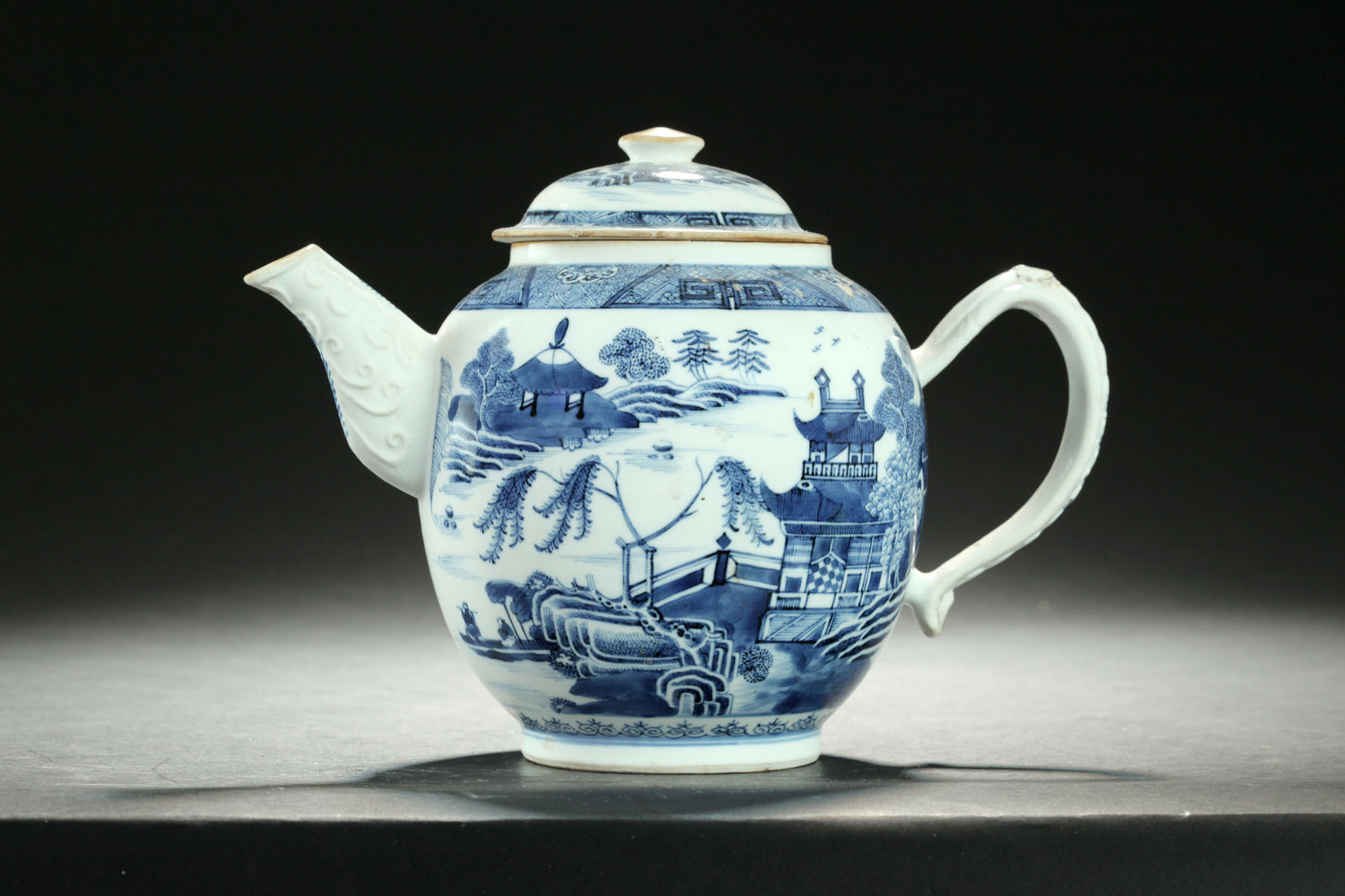 Appraisal: EXPORT TEAPOT China th century Probably Nanking Hand decorated with