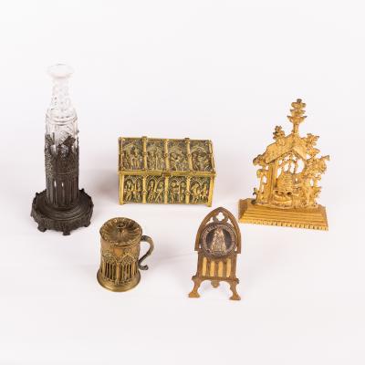 Appraisal: A group of chimney ornaments and brass ware to include