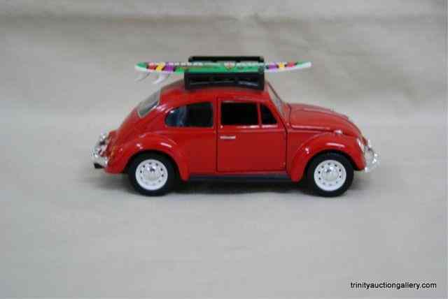 Appraisal: Volkswagon Beetle Scale Diecast ModelThis is a very nice diecast