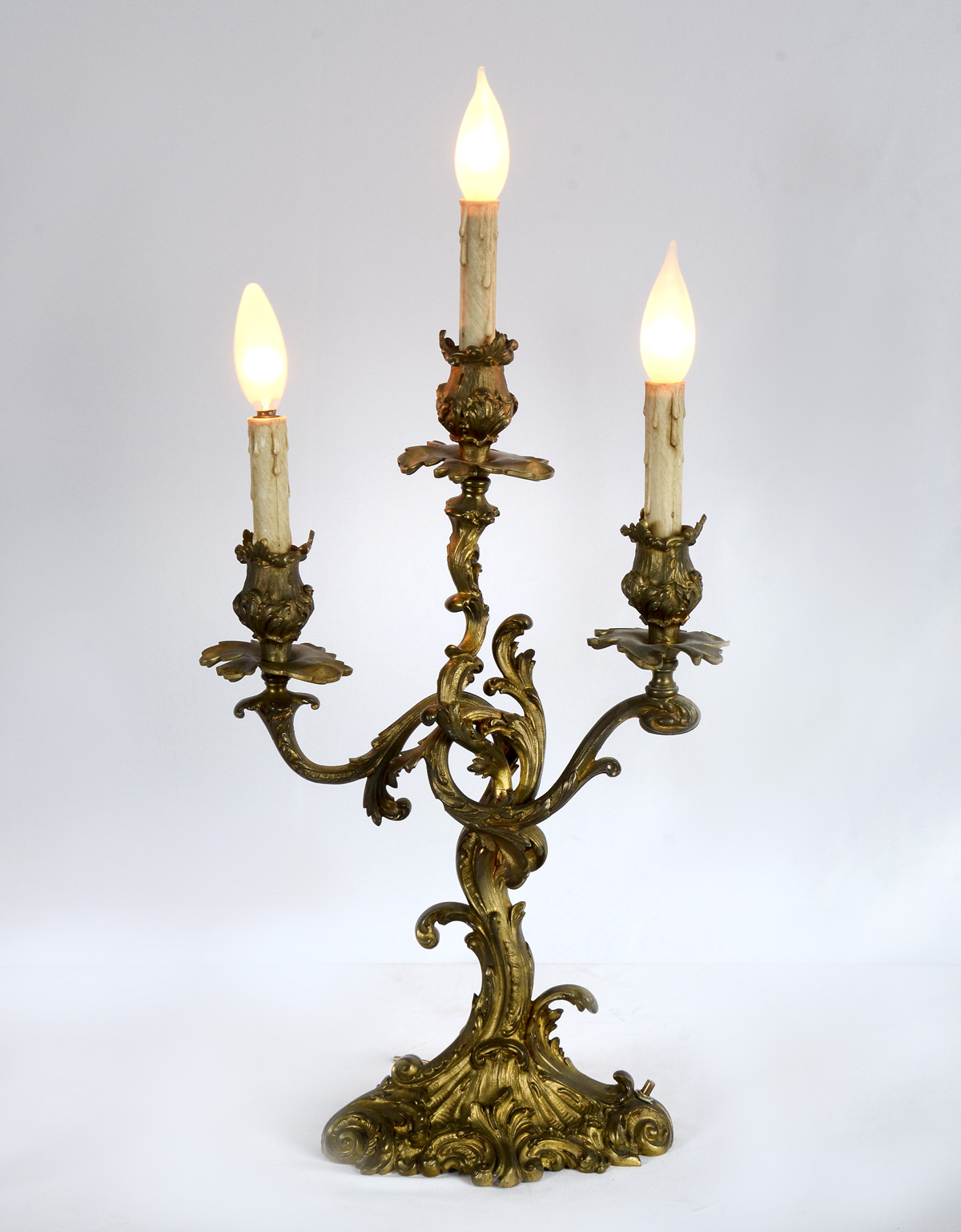 Appraisal: LIGHT BRONZE CANDELABRA LAMP - light bronze candelabra with faux