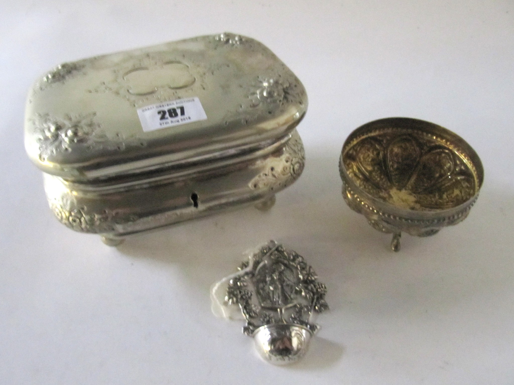 Appraisal: A lot comprising a continental white metal box a white