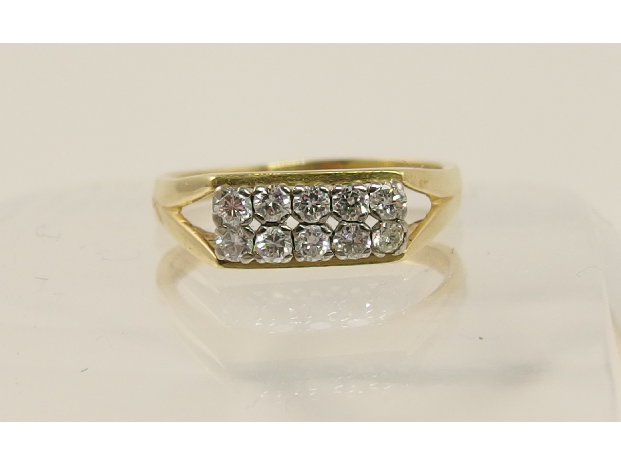 Appraisal: An ct ten stone diamond ring total approx cts