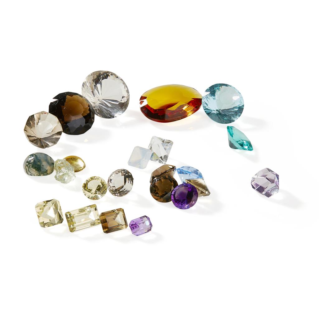 Appraisal: A large collection of unmounted coloured gemstones of various shapes