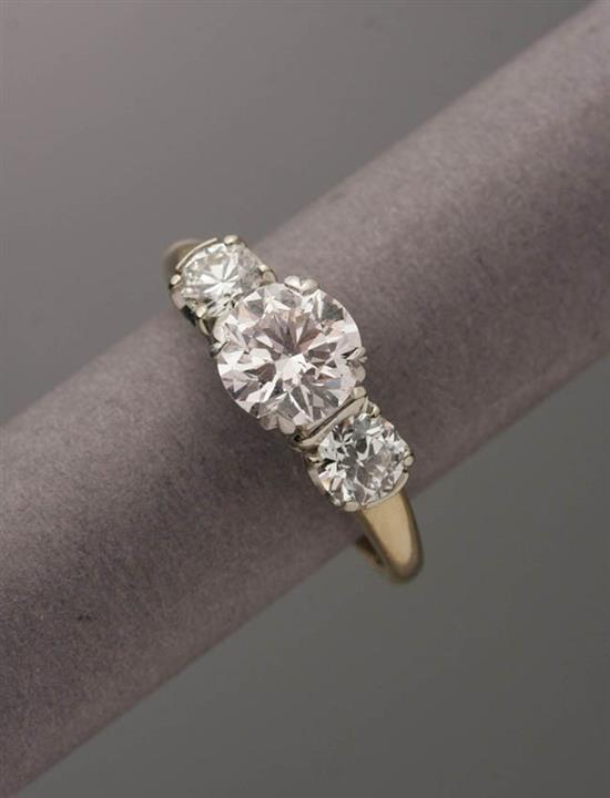 Appraisal: -Karat Yellow-Gold and Pink Diamond Ring Set with one round