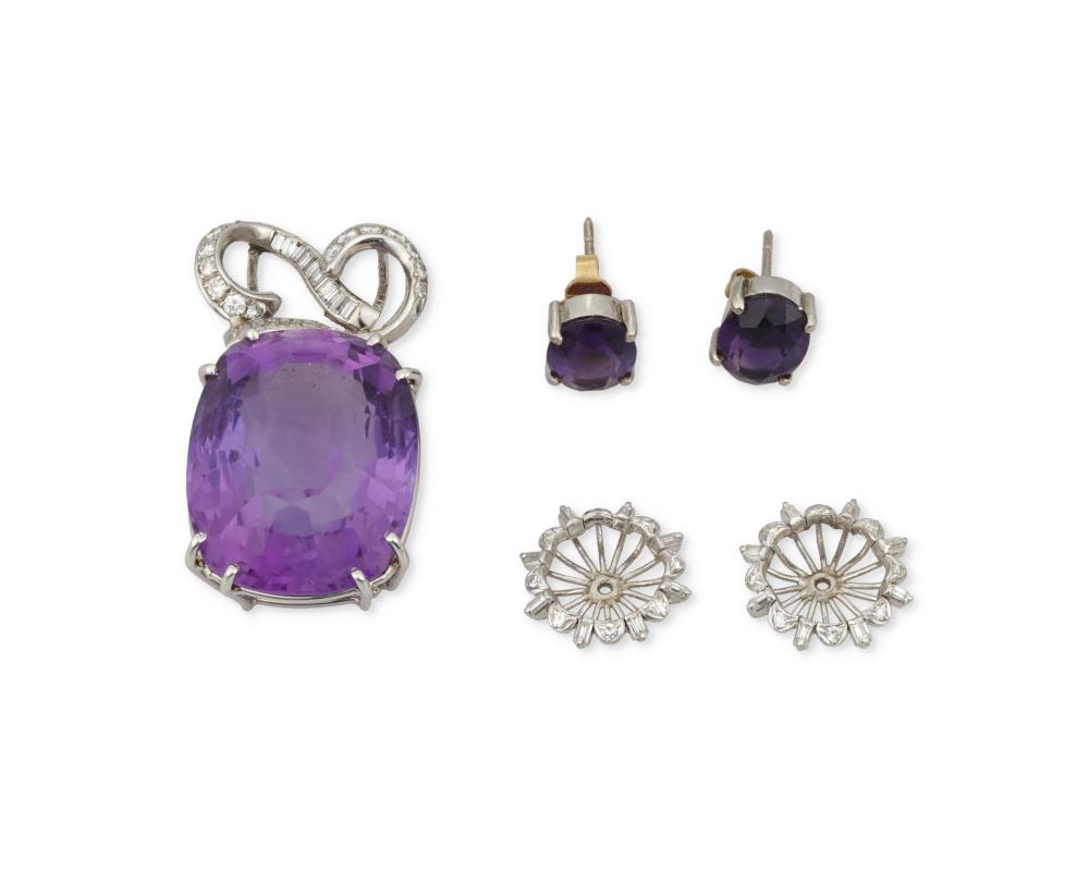 Appraisal: A GROUP OF AMETHYST JEWELRYA group of amethyst jewelry k