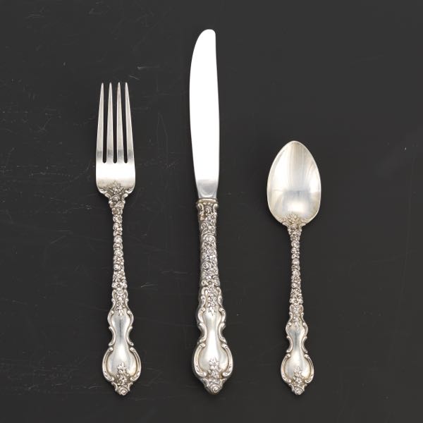 Appraisal: INTERNATIONAL STERLING FLATWARE DUBARRY PATTERN Total pieces including forks teaspoons