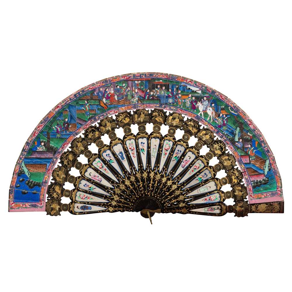 Appraisal: CANTON LACQUERED AND PAPER 'THOUSAND FACES' FAN QING DYNASTY TH