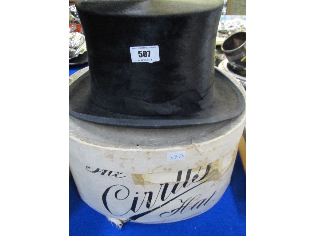 Appraisal: Top hat in box