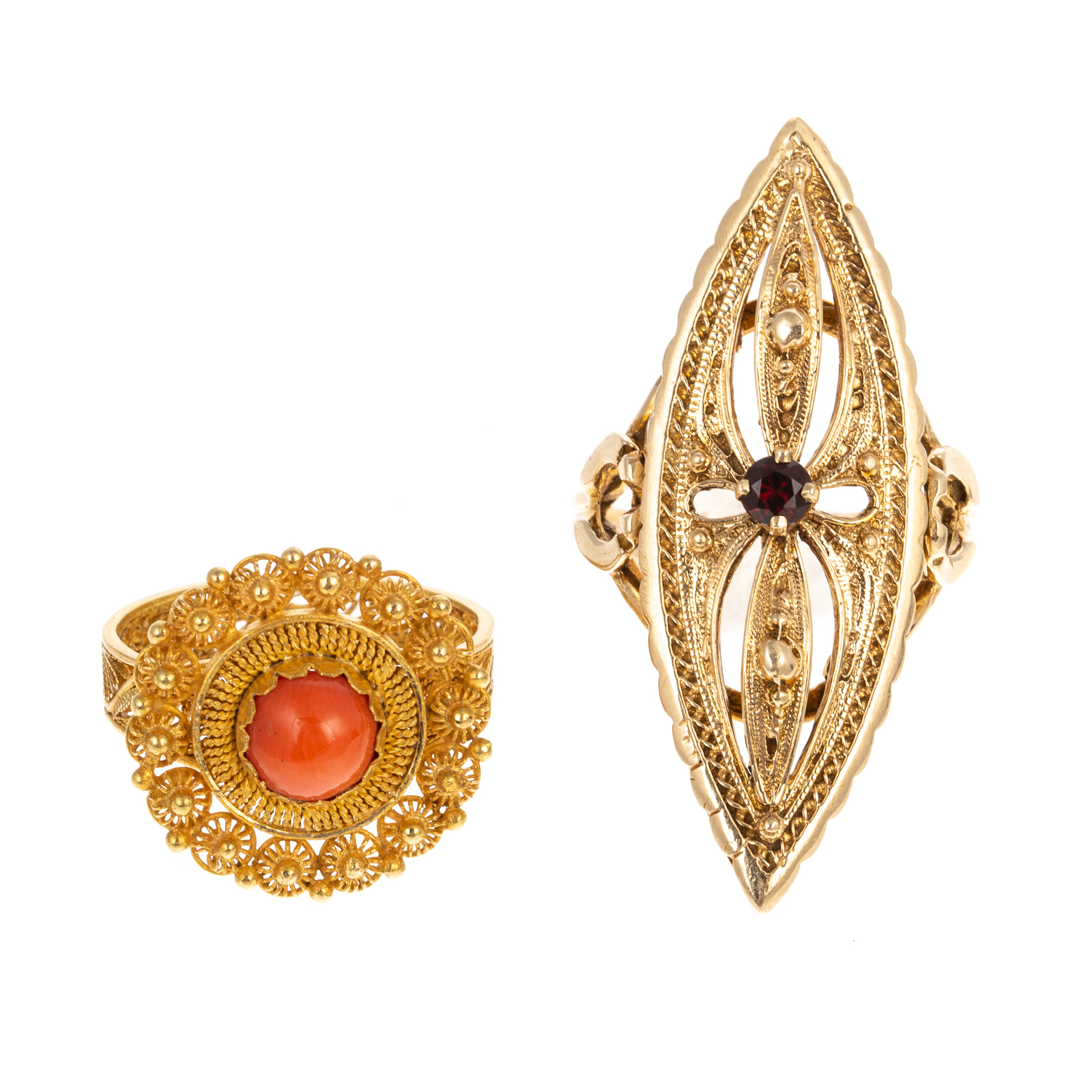 Appraisal: A PAIR OF RINGS IN K YELLOW GOLD K yellow