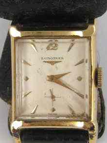 Appraisal: A yellow metal tests carat gold gent's wrist watch by