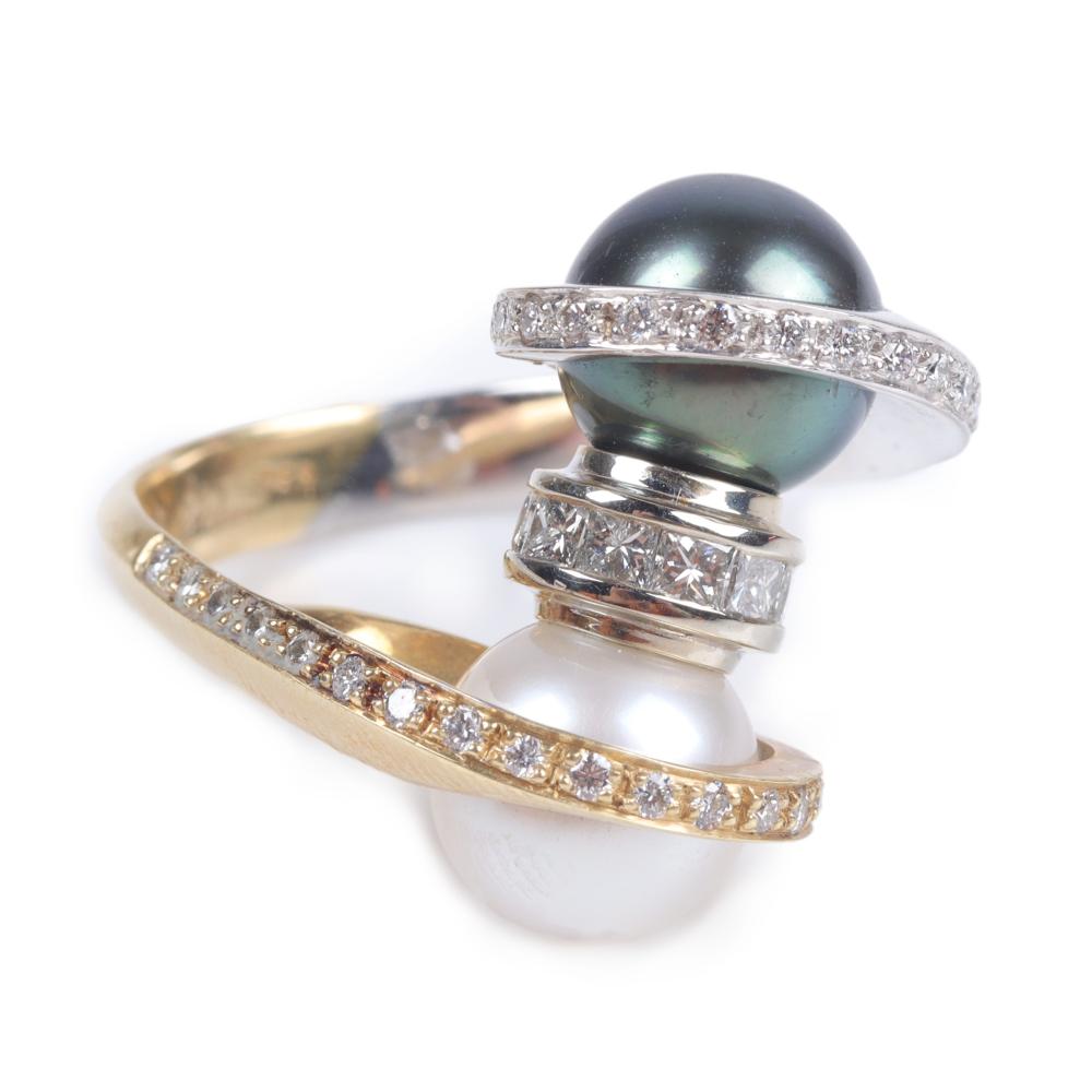 Appraisal: Alishan designer K yellow and white gold Tahitian Freshwater pearl