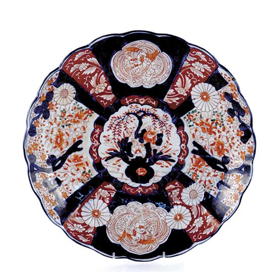 Appraisal: Japanese Imari porcelain charger late th early th century scalloped