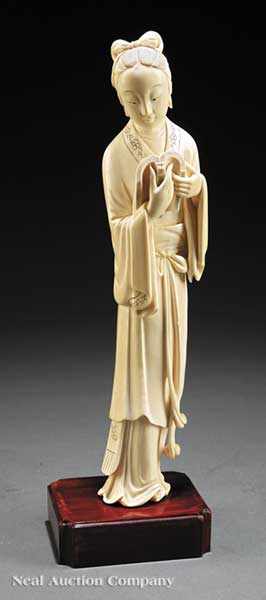 Appraisal: A Chinese Carved Ivory Figure of a Beautiful Maiden Meiren