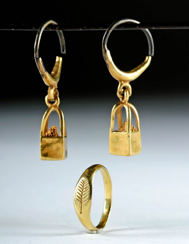 Appraisal: Roman Gold Jewelry - Signet Ring Pair of Earrings Roman