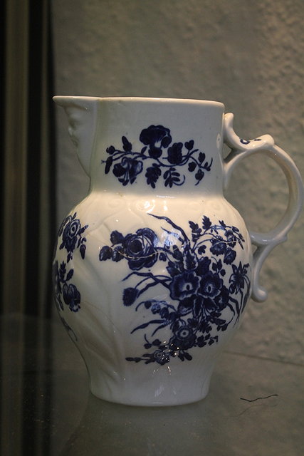 Appraisal: A WORCESTER MASK JUG Bouquet's pattern circa - cm