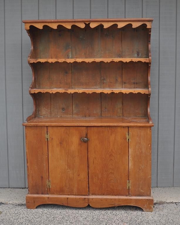 Appraisal: American Country Pine Pewter Cupboard having two shaped shelves over