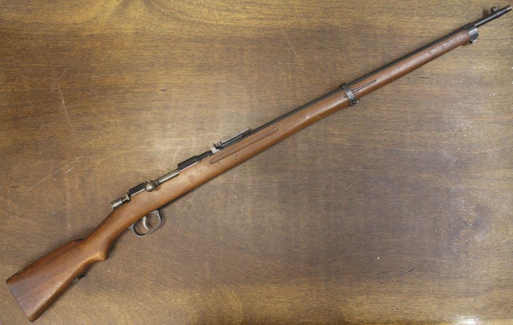 Appraisal: UNMARKED BOLT ACTION MAUSER RIFLE mm caliber barrel blued finish