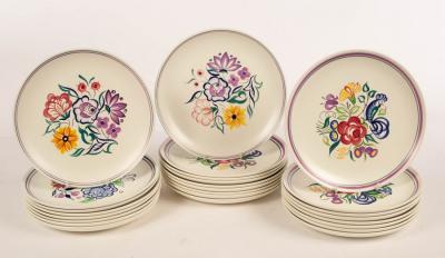 Appraisal: Poole Pottery twenty-five floral plates cm diameter