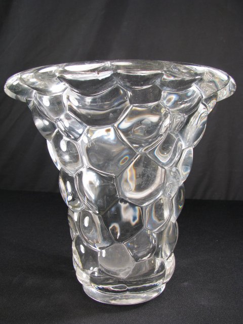 Appraisal: This art glass vase is typical of the Art Vannes