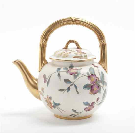 Appraisal: A Worcester Porcelain Teapot decorated in the Japanese taste with