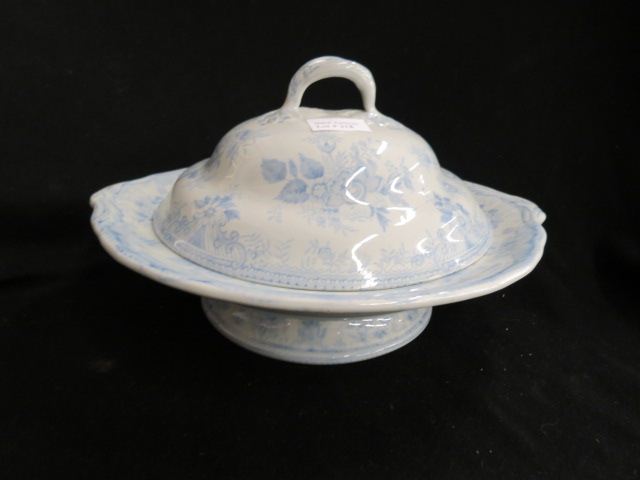 Appraisal: English Blue White Ironstone CoveredServer fine floral diameter signed Wileman