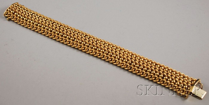 Appraisal: kt Gold Bracelet of flexible rope and ball links wd