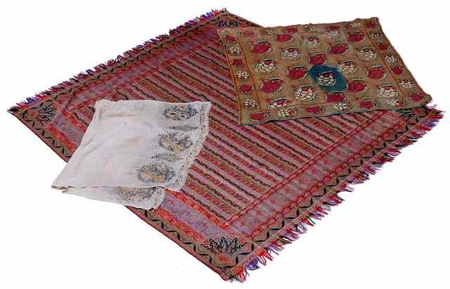 Appraisal: AN INDIAN PAISLEY SHAWL with vertical banded decoration square a