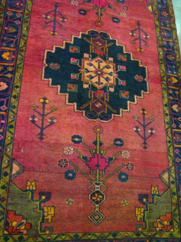 Appraisal: ' x ' Kord rug red field with blue and