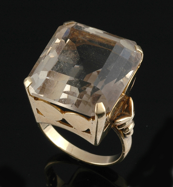 Appraisal: A CITRINE COCKTAIL RING The emerald cut citrine weighing cts