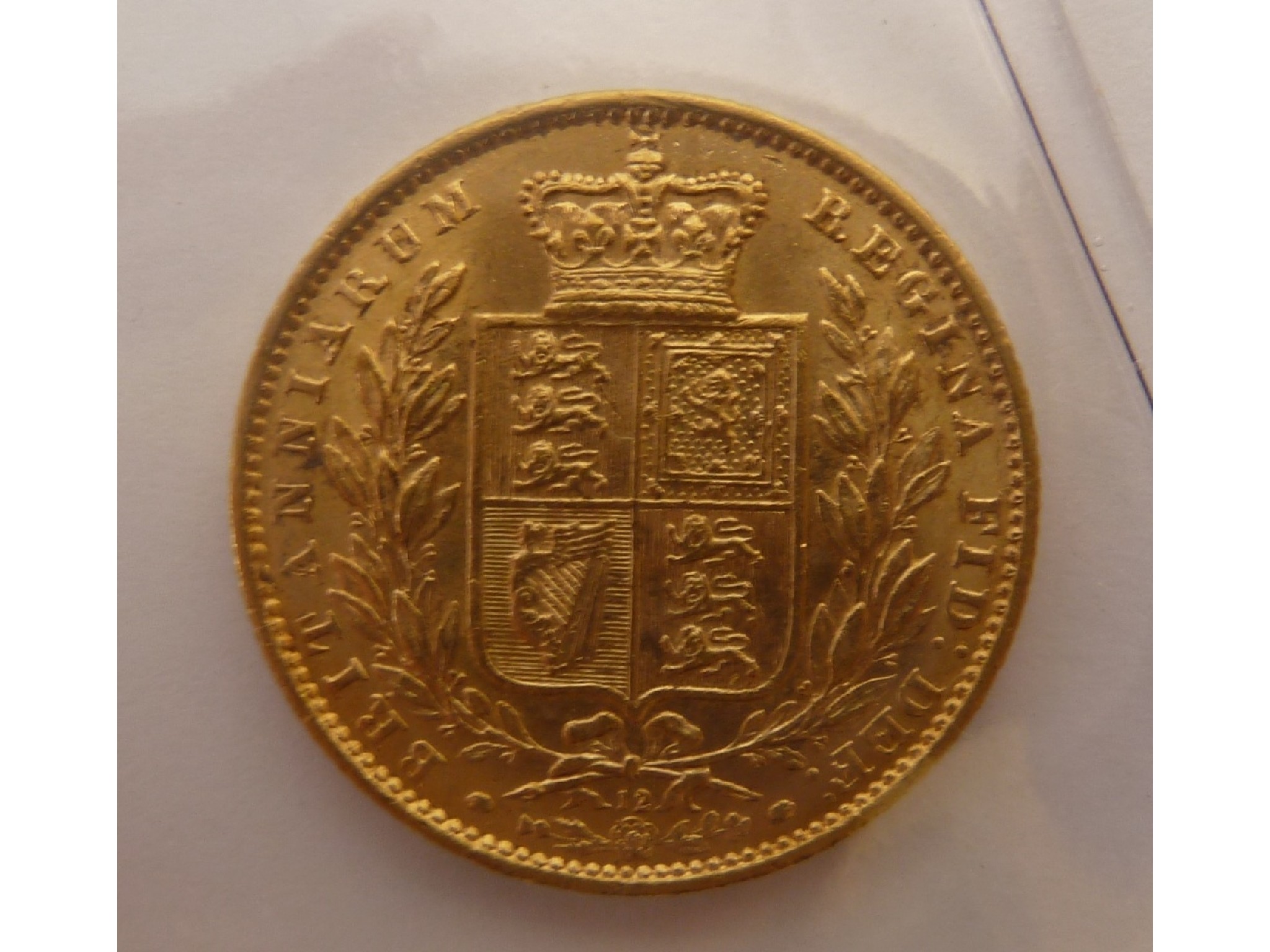 Appraisal: A QUEEN VICTORIA GOLD SOVEREIGN extra fine