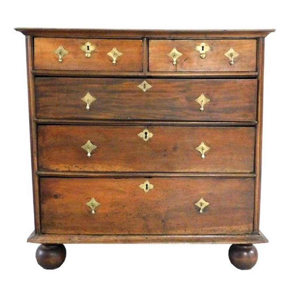 Appraisal: Early English chest of drawers heavily restored including replaced feet