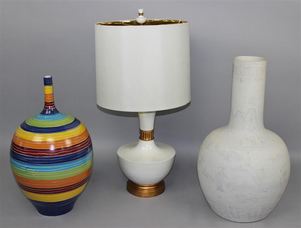 Appraisal: MID-SIXTIES STYLE WHITE AND GOLD URN LAMP TOGETHER WITH A