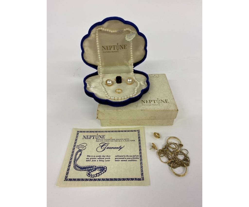 Appraisal: Neptune cultured pearl necklace in original box l together with