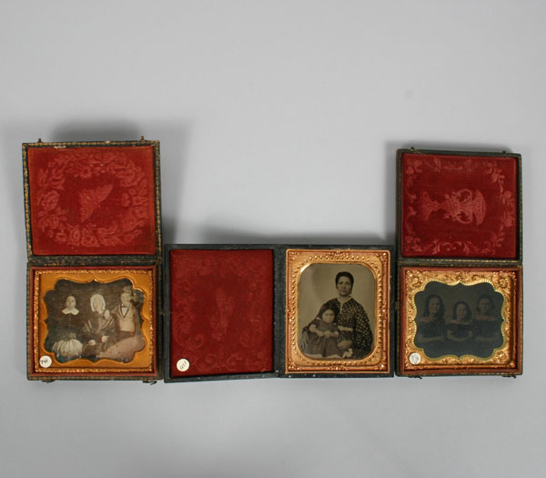 Appraisal: Daguerreotype and tintypes dag with three generations of one family