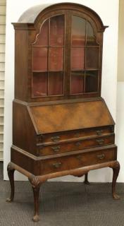 Appraisal: Vintage English Secretary Mahogany- and burl mahogany-veneered the upper section