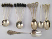 Appraisal: Silver various coffee spoons including ten bean end three old