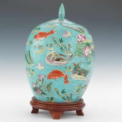 Appraisal: A Chinese Porcelain Melon Jar with Lid Hand decorated in