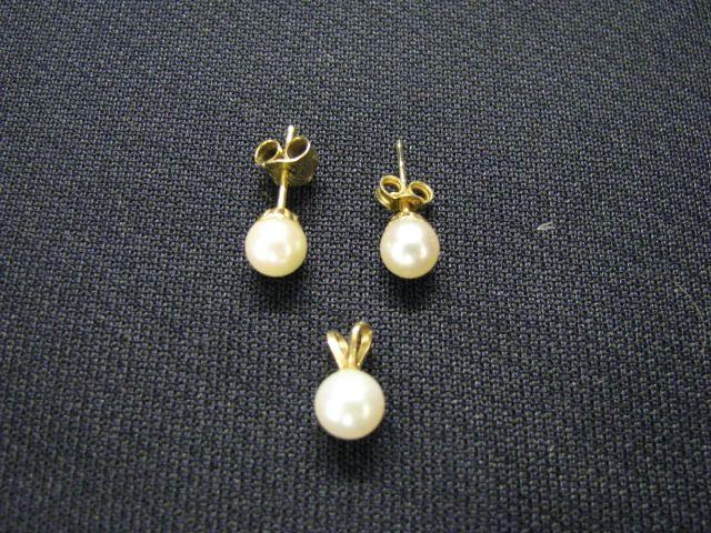 Appraisal: Pearl Earrings Pendant k yellow gold