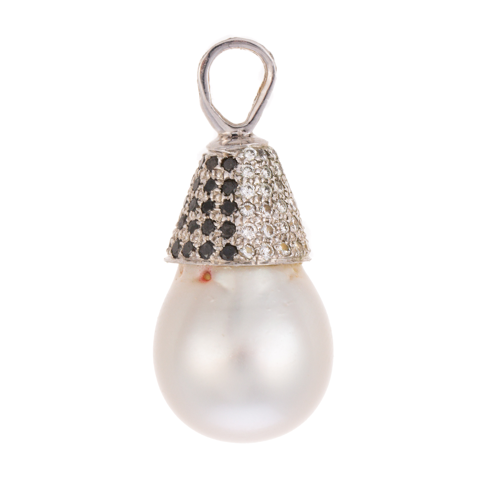 Appraisal: A SOUTH SEA PEARL DIAMOND PENDANT IN K K whit