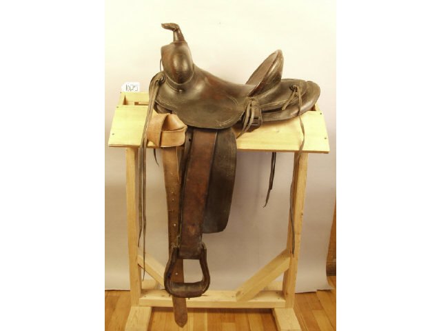 Appraisal: Classic Hamley Plains model western saddle with seat stamped LHF