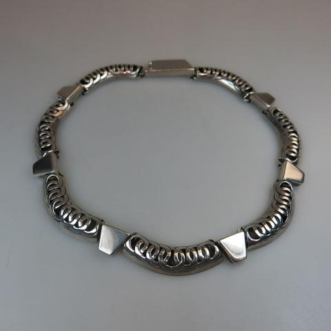 Appraisal: Ana Maria Nunez De Brilanti Victoria Mexican Sterling Silver Necklace