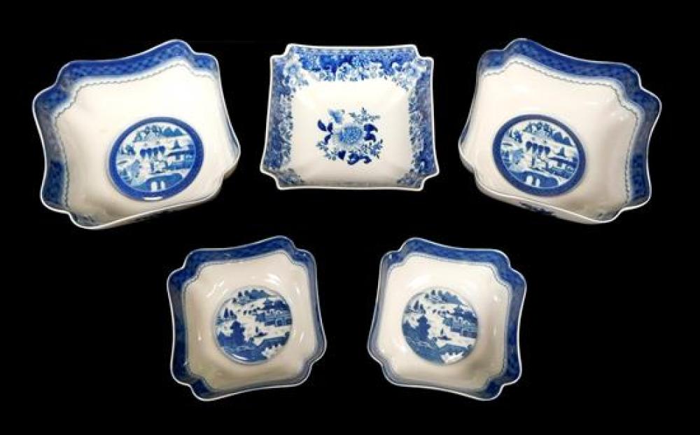 Appraisal: Mottahedeh serving bowls Blue Canton and Ch'ien Lung patterns five