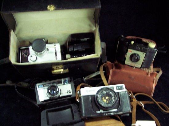 Appraisal: A Canon Canonet camera No in original case a Kodak