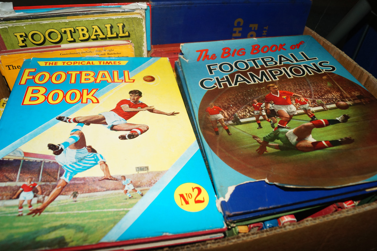 Appraisal: A collection of vintage soccer annuals including Alan Ball's International