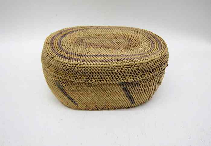 Appraisal: MAKAH INDIAN COVERED BASKET c - Hand woven of split