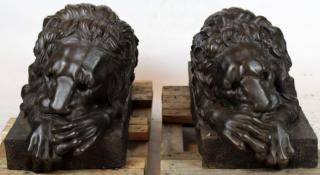 Appraisal: Pair of Canova bronze entry lions Pair of Canova bronze