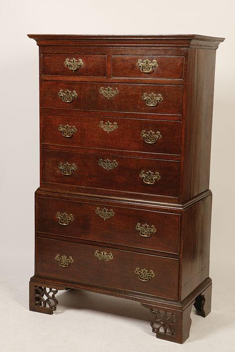 Appraisal: A GEORGE III OAK CHEST ON CHEST the upper section