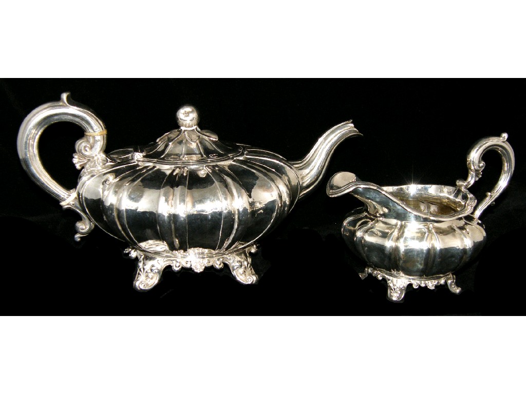 Appraisal: Good William IV teapot by Edward John and W Barnard