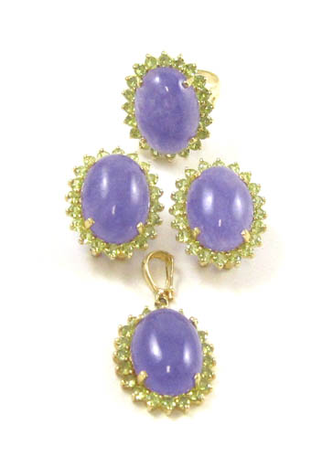 Appraisal: FOUR ARTICLES OF LAVENDER JADE AND PERIDOT JEWELRY including a